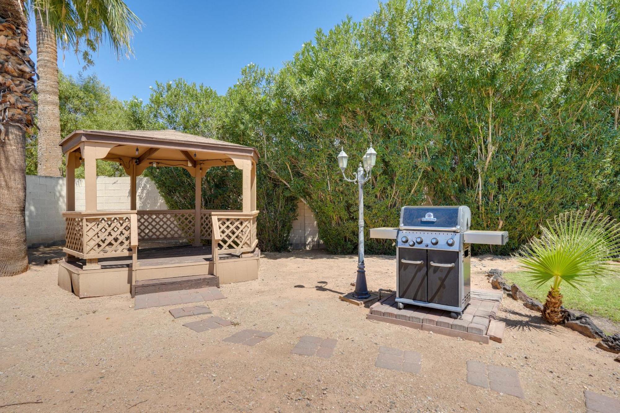 Phoenix Home With Pool About 10 Mi To Camelback Mtn Exterior photo